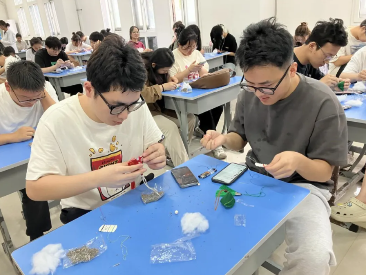 QQ浏览器截图20240611104539.png